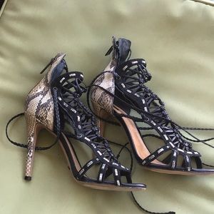 Schutz SEXY heels